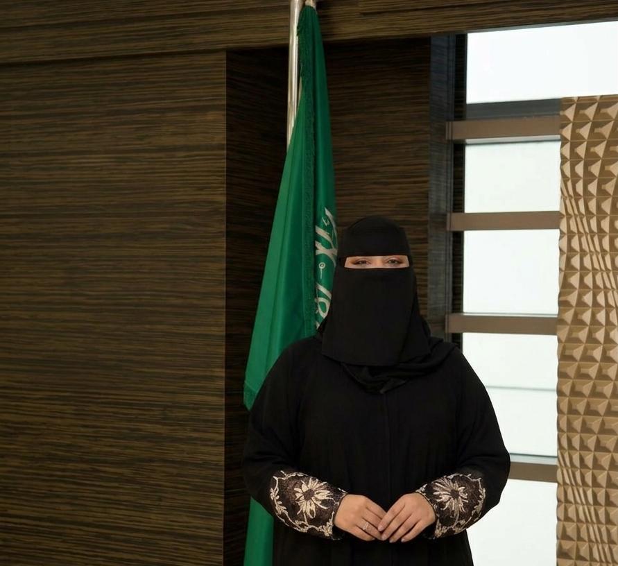 سيدة الأعمال / مليون العتيبي